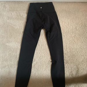 Lululemon Wunder under size 2